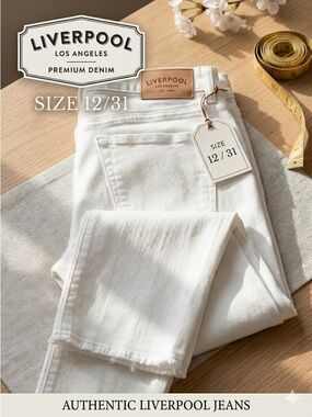 LIVERPOOL LOS ANGELES Women’s  Bone White Raw Hem Straight Leg Ankle Jeans 12/31